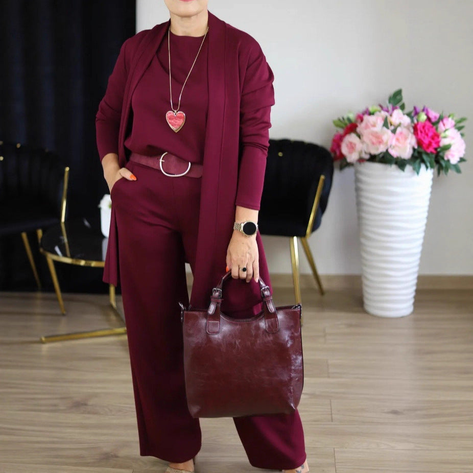 Conjunto Cozy Chic: cárdigan, top y pantalón